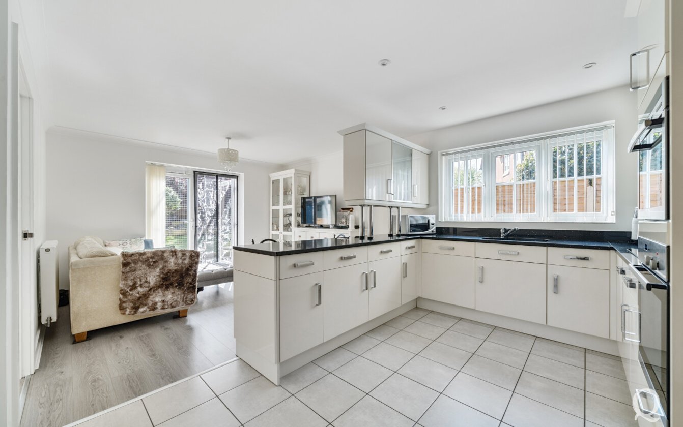 Hustlings Drive, Eastchurch, Sheerness, Kent, ME12, 6239, image-3 - Quealy & Co
