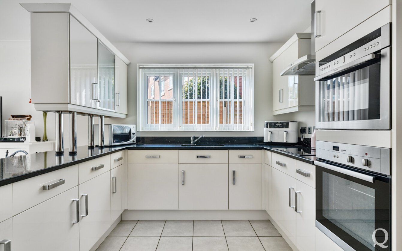 Hustlings Drive, Eastchurch, Sheerness, Kent, ME12, 6239, image-11 - Quealy & Co