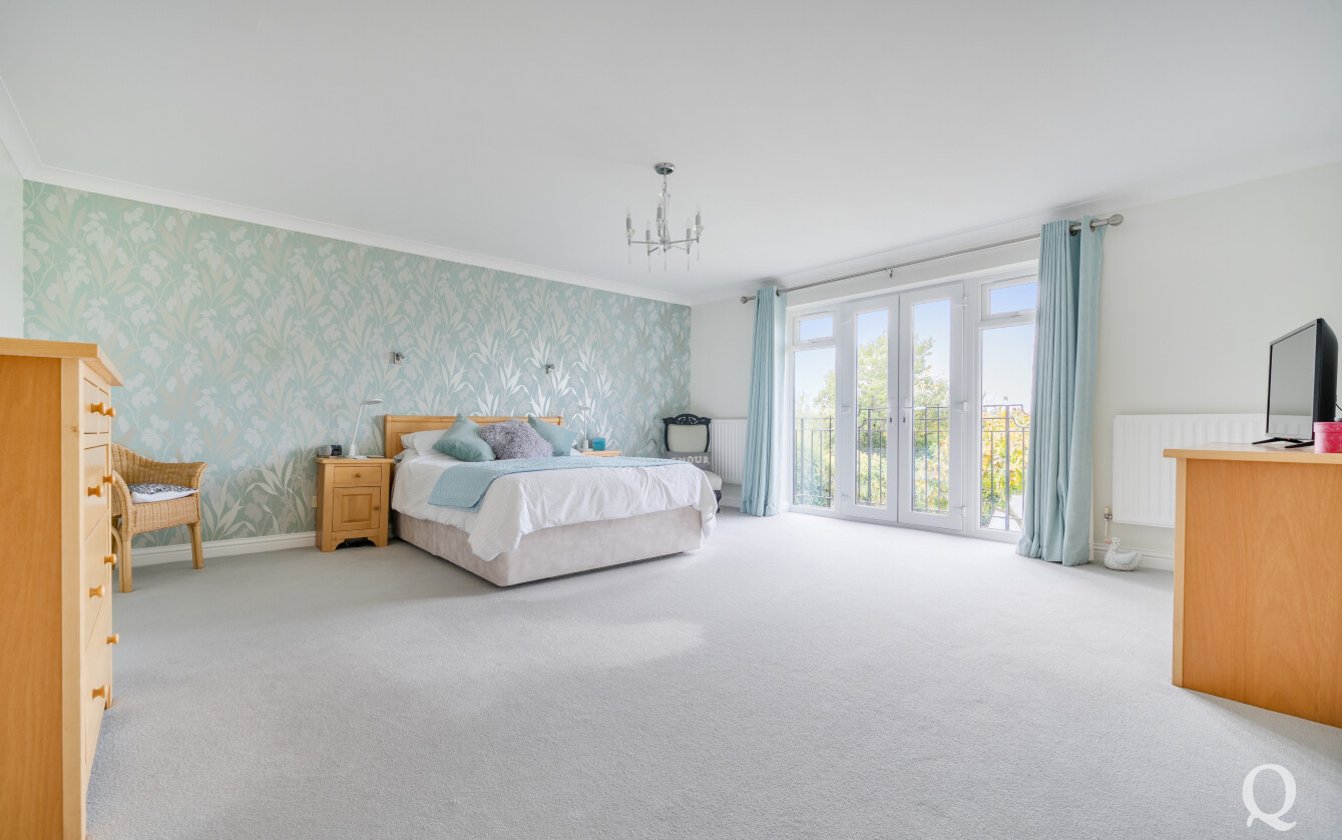 Doves Croft, Tunstall, Sittingbourne, ME9, 6253, image-5 - Quealy & Co