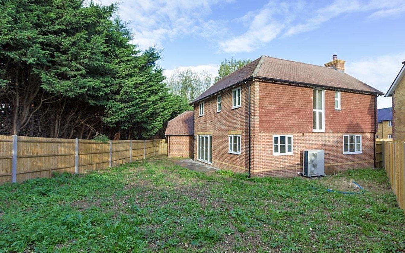 Sheppey Way, Iwade, Sittingbourne, Kent, ME9, 629, image-9 - Quealy & Co