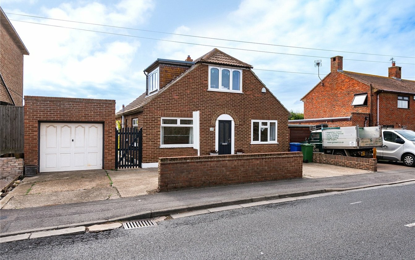 Marine Parade, Sheerness, Kent, ME12, 6300, image-1 - Quealy & Co