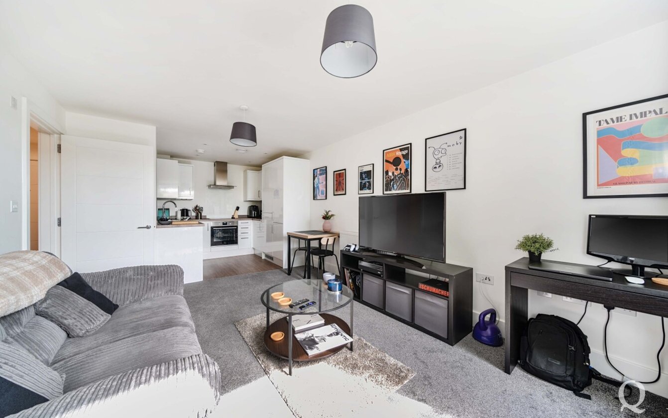 Cooks Lane, Sittingbourne, Kent, ME10, 6319, image-2 - Quealy & Co