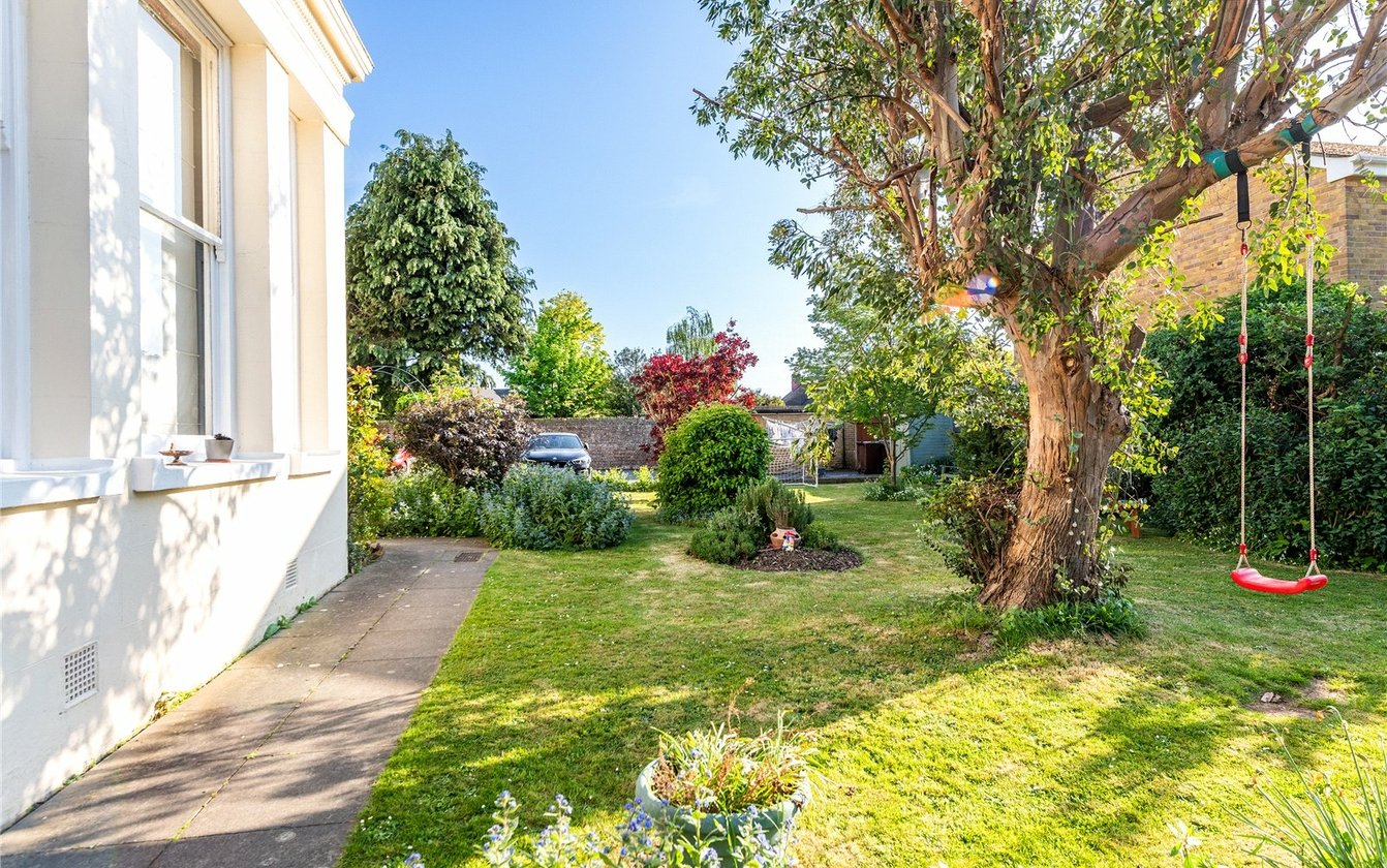 Whitehall Court, Bell Road, Sittingbourne, Kent, ME10, 6324, image-8 - Quealy & Co