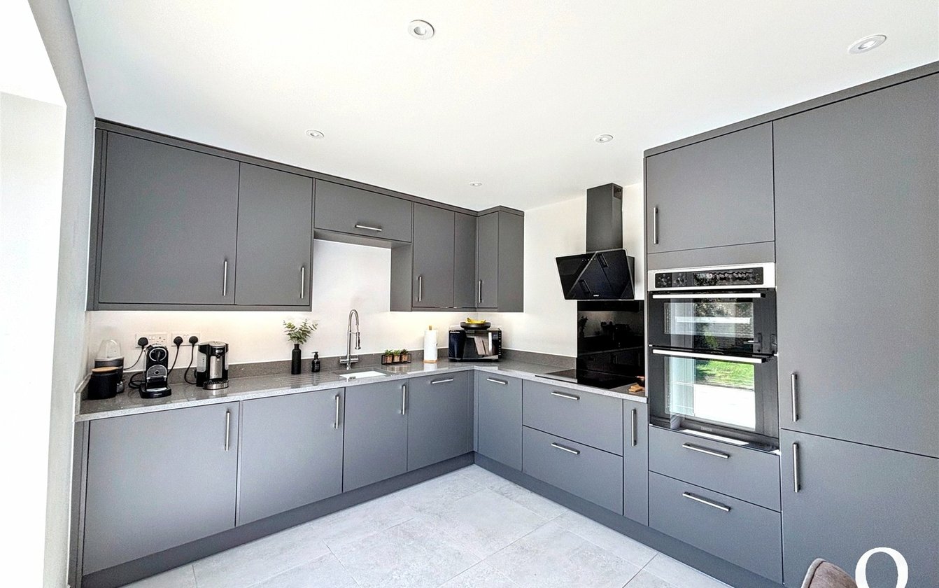 Chetney View, Iwade, Sittingbourne, Kent, ME9, 6379, image-12 - Quealy & Co
