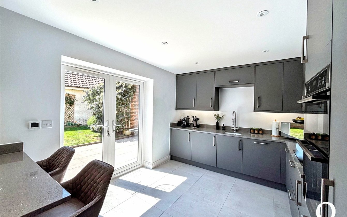 Chetney View, Iwade, Sittingbourne, Kent, ME9, 6379, image-3 - Quealy & Co