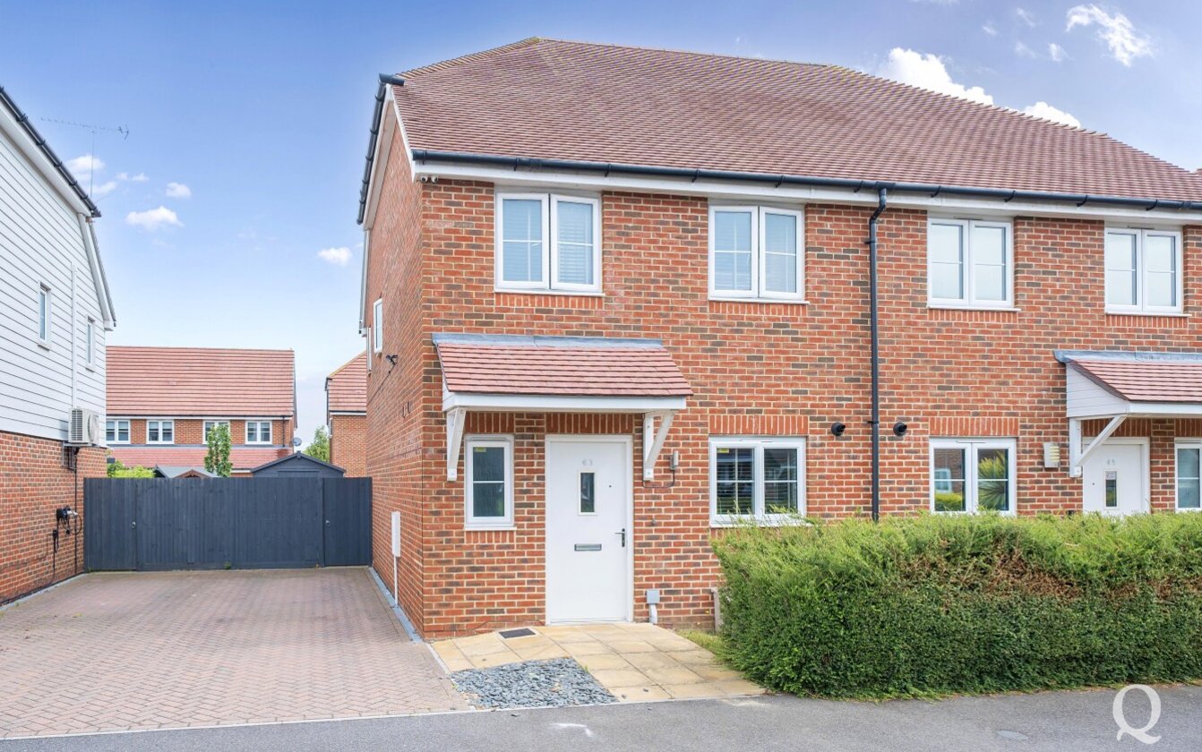 Eveas Drive, Sittingbourne, Kent, ME10, 6404, image-1 - Quealy & Co