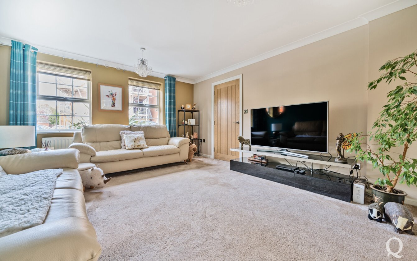 Amethyst Drive, Sittingbourne, Kent, ME10, 6415, image-2 - Quealy & Co