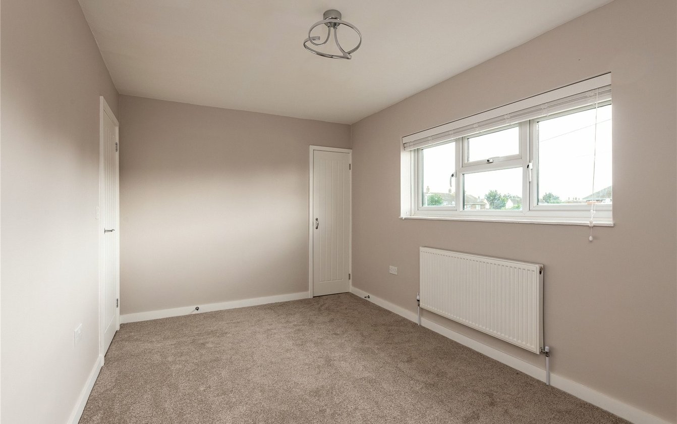 Queensway, Sheerness, Kent, ME12, 6416, image-7 - Quealy & Co
