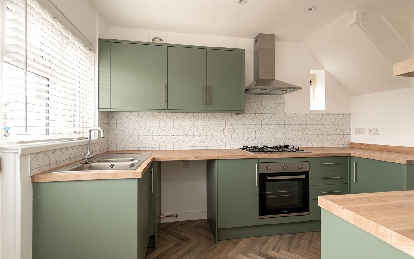 Queensway, Sheerness, Kent, ME12, 6416, image-6 - Quealy & Co