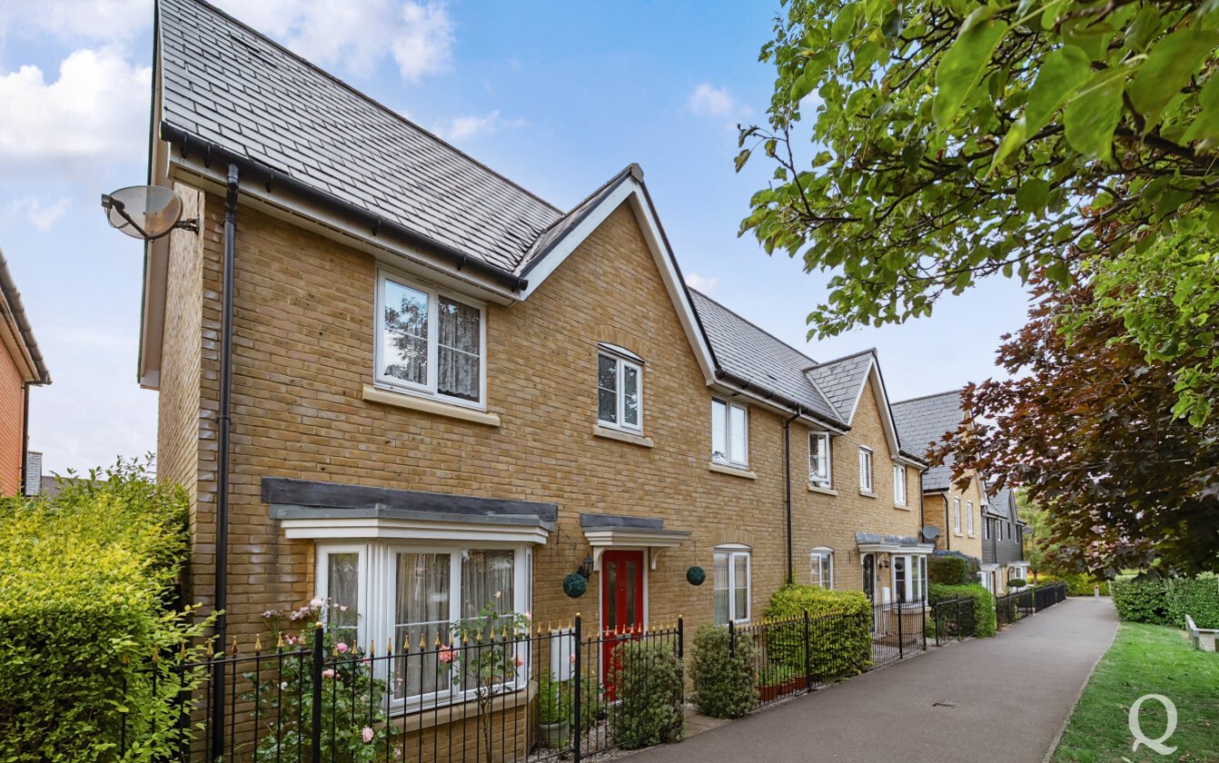 Primrose Avenue, Sittingbourne, Kent, ME10, 6437, image-1 - Quealy & Co