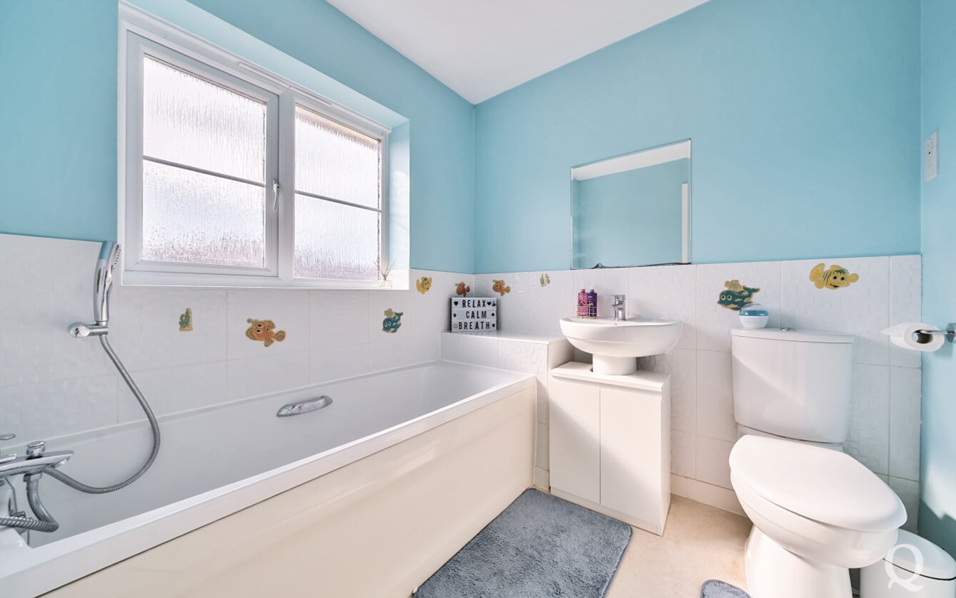 Primrose Avenue, Sittingbourne, Kent, ME10, 6437, image-5 - Quealy & Co