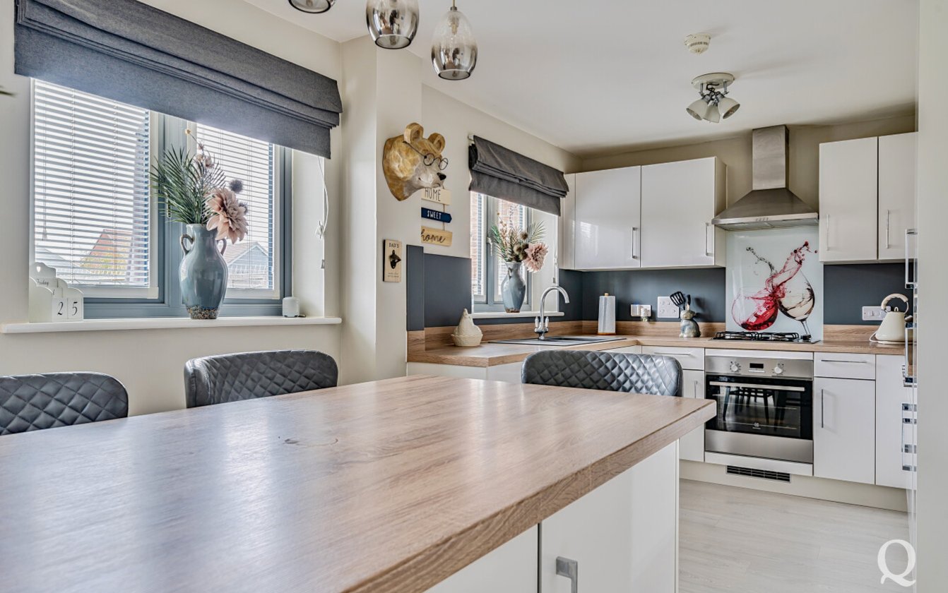 Wheatstone Avenue, Minster on Sea, Sheerness, Kent, ME12, 6442, image-11 - Quealy & Co