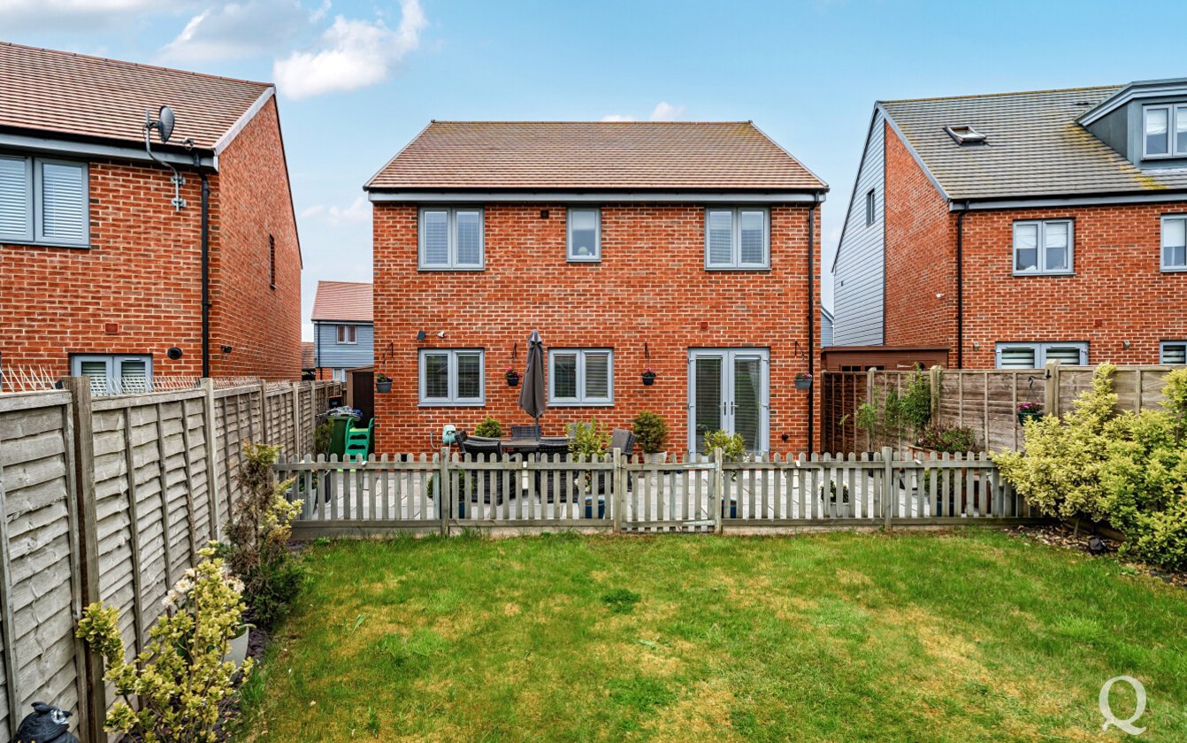 Wheatstone Avenue, Minster on Sea, Sheerness, Kent, ME12, 6442, image-20 - Quealy & Co