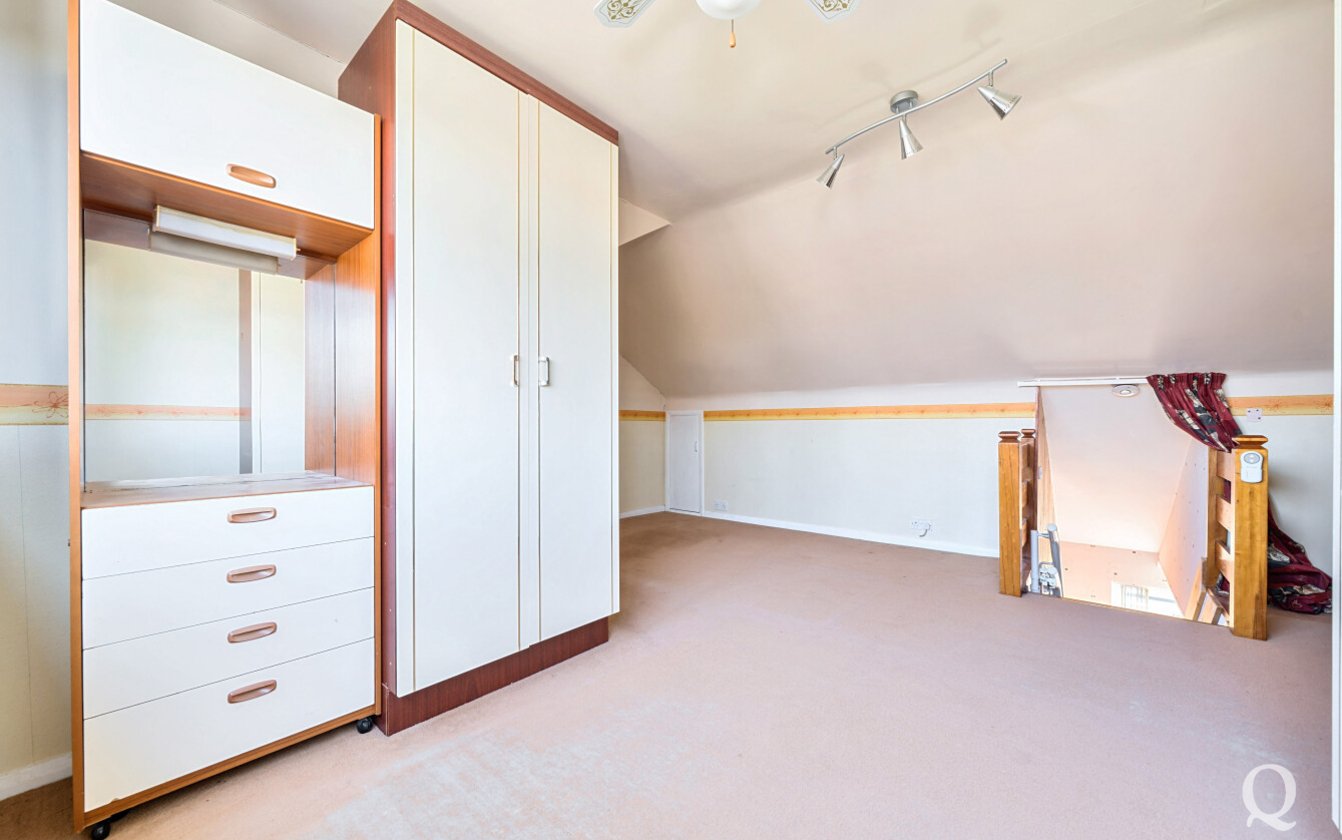 Hamilton Crescent, Sittingbourne, Kent, ME10, 6464, image-9 - Quealy & Co