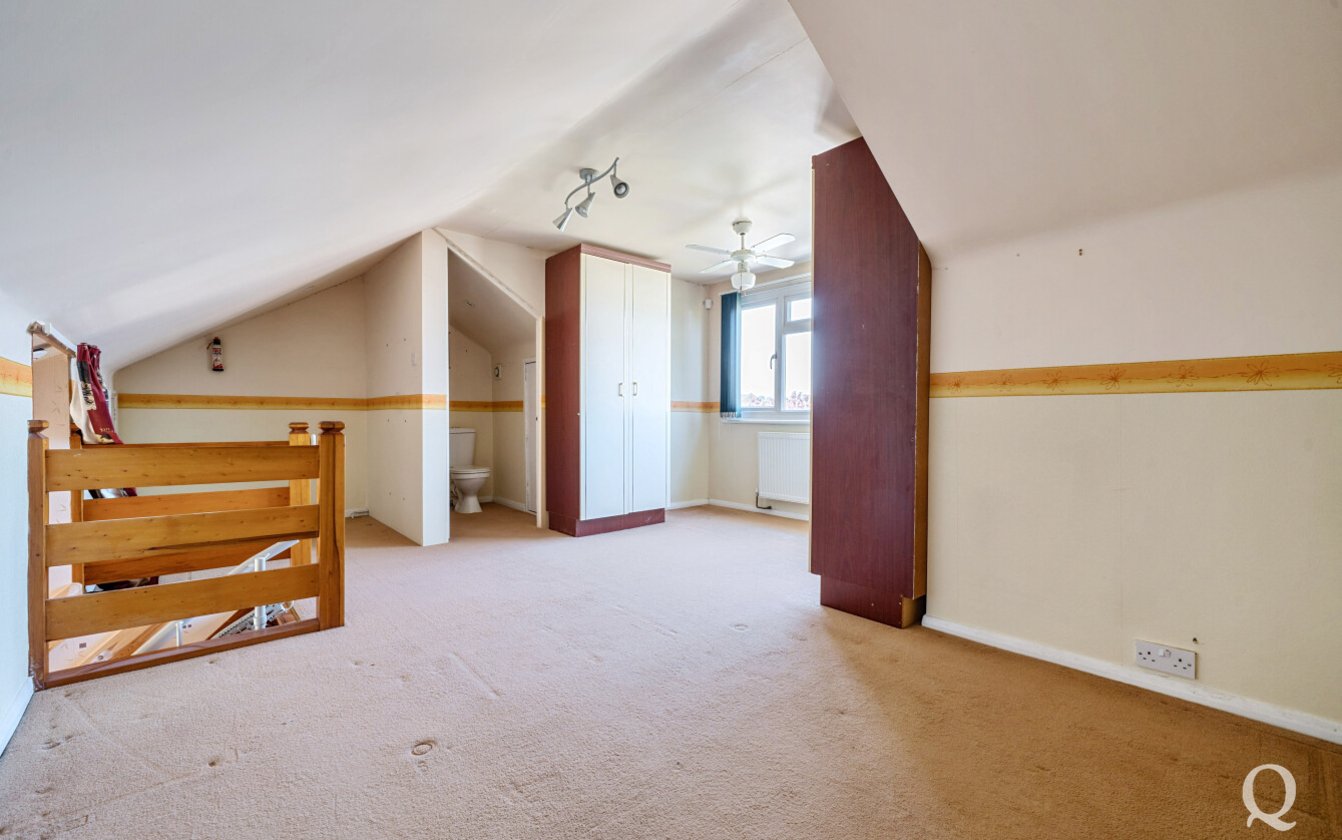 Hamilton Crescent, Sittingbourne, Kent, ME10, 6464, image-12 - Quealy & Co