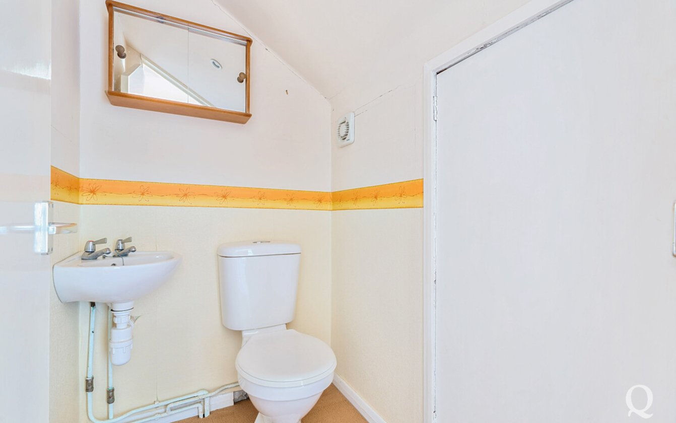 Hamilton Crescent, Sittingbourne, Kent, ME10, 6464, image-24 - Quealy & Co