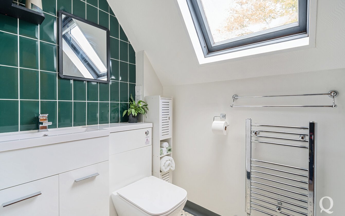 Cranbrook Drive, Sittingbourne, Kent, ME10, 6470, image-22 - Quealy & Co