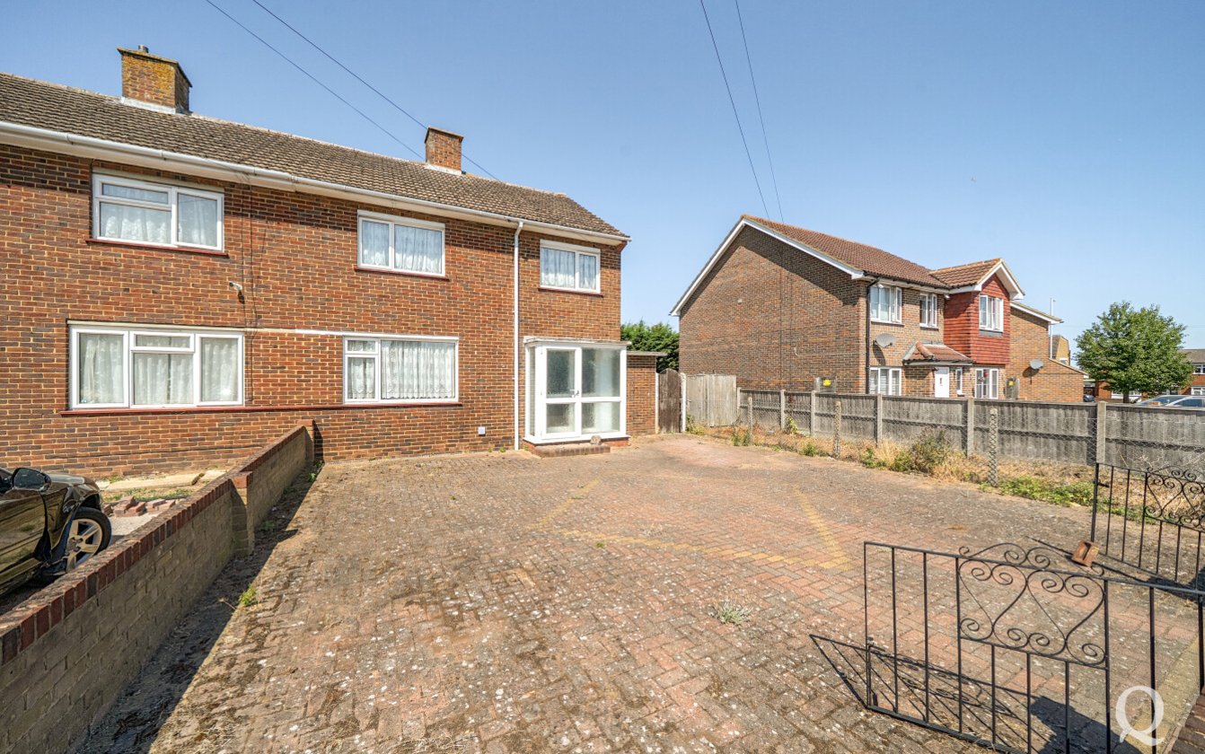 Swanstree Avenue, Sittingbourne, Kent, ME10, 6474, image-23 - Quealy & Co