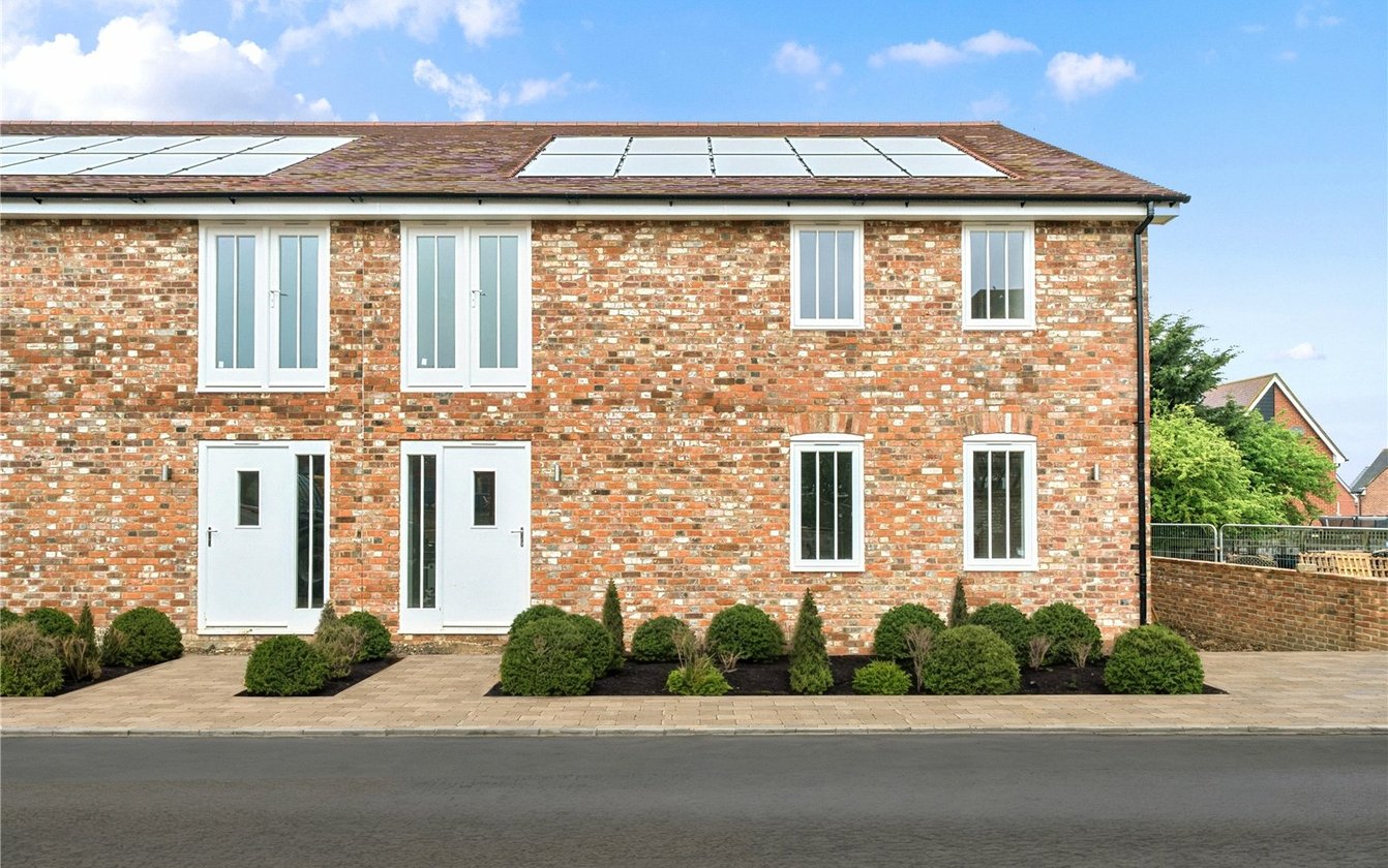 Scocles Farm, Scocles Road, Minster On Sea, Kent, ME12, 6475, image-1 - Quealy & Co