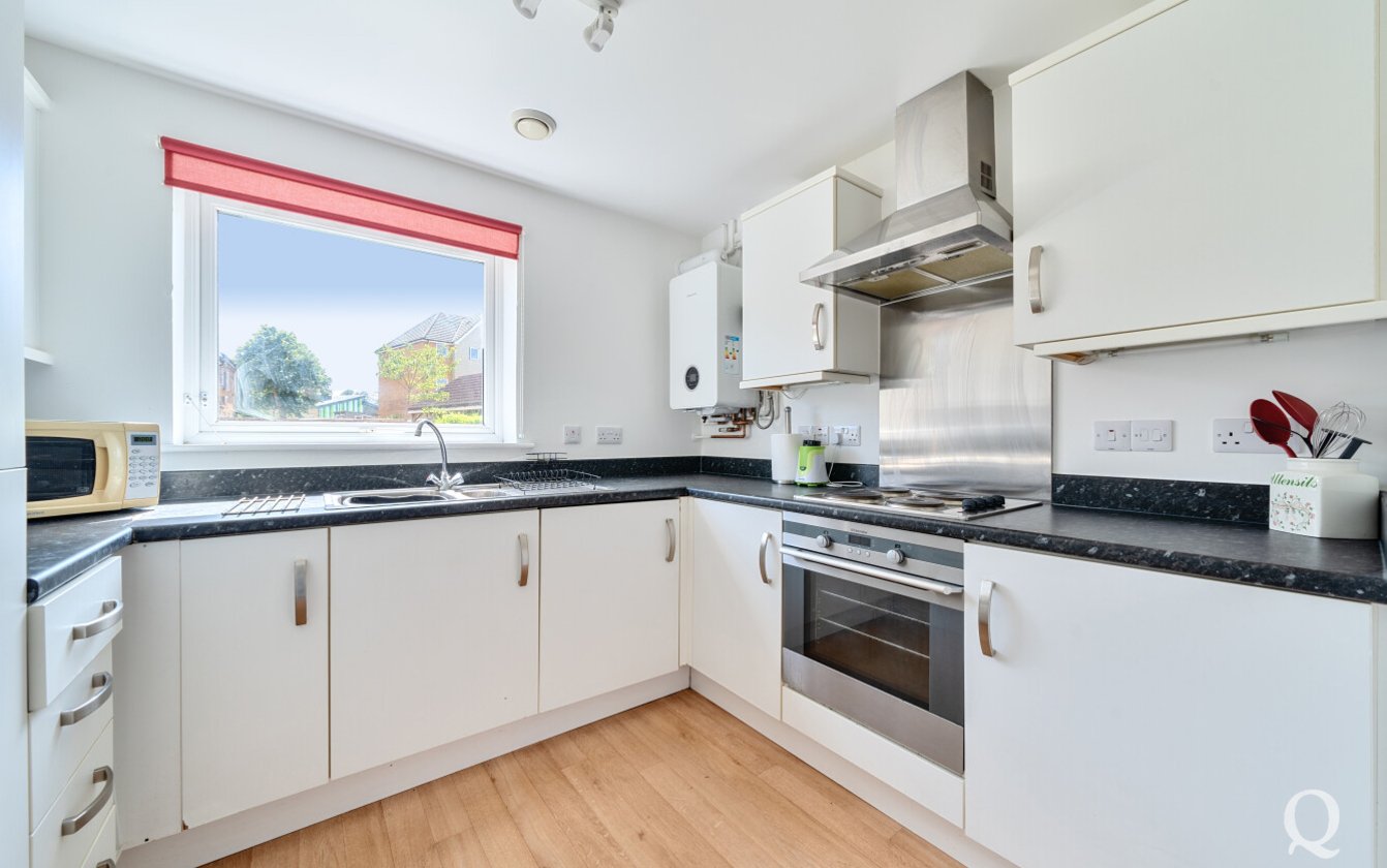 Spinel Close, Sittingbourne, Kent, ME10, 6505, image-3 - Quealy & Co