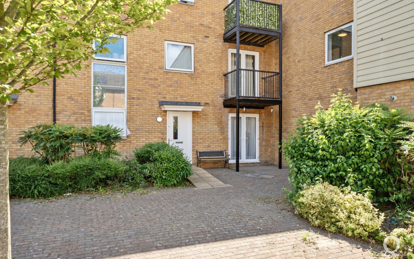 Spinel Close, Sittingbourne, Kent, ME10, 6505, image-17 - Quealy & Co