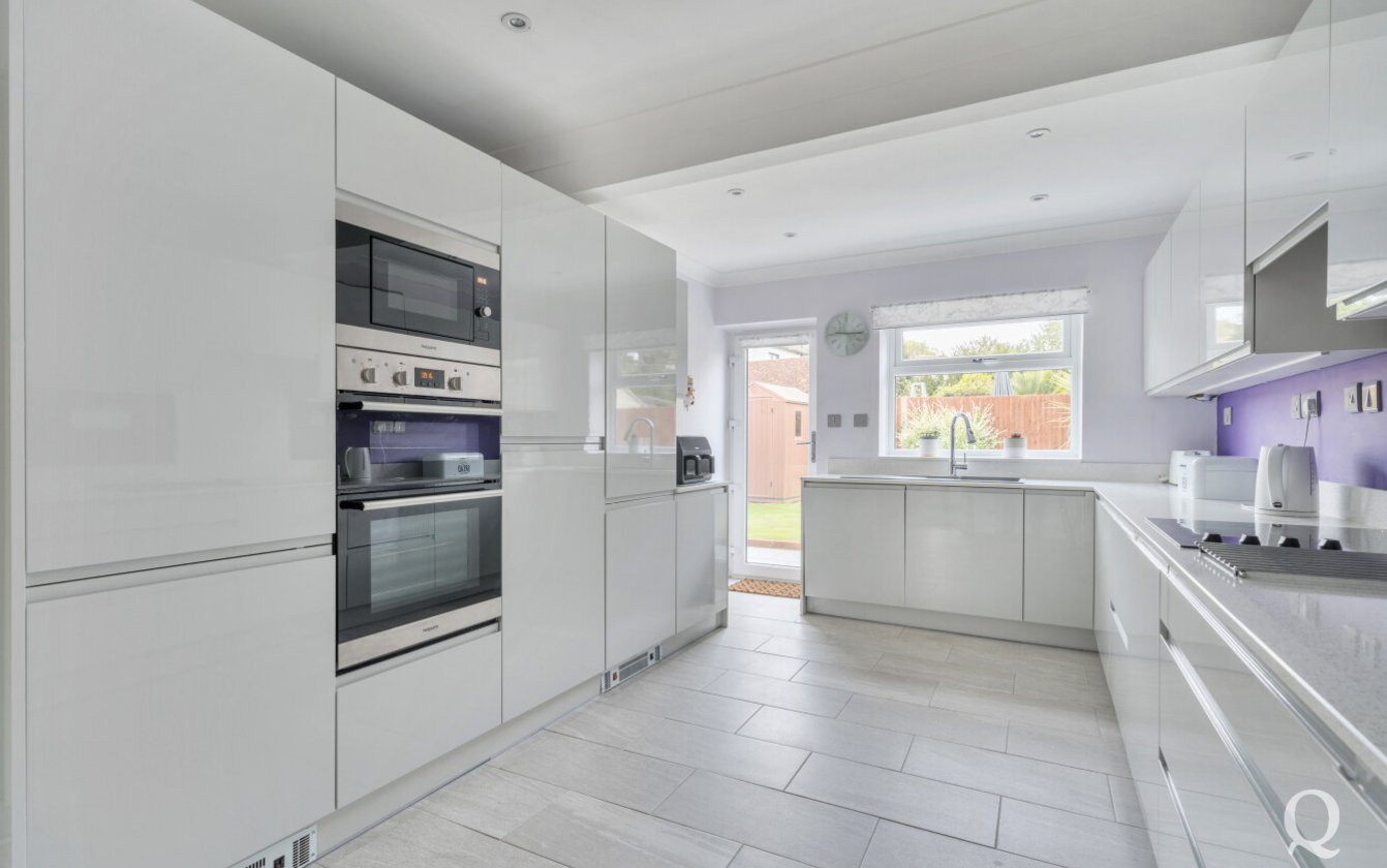 Cranbrook Drive, Sittingbourne, Kent, ME10, 6535, image-2 - Quealy & Co