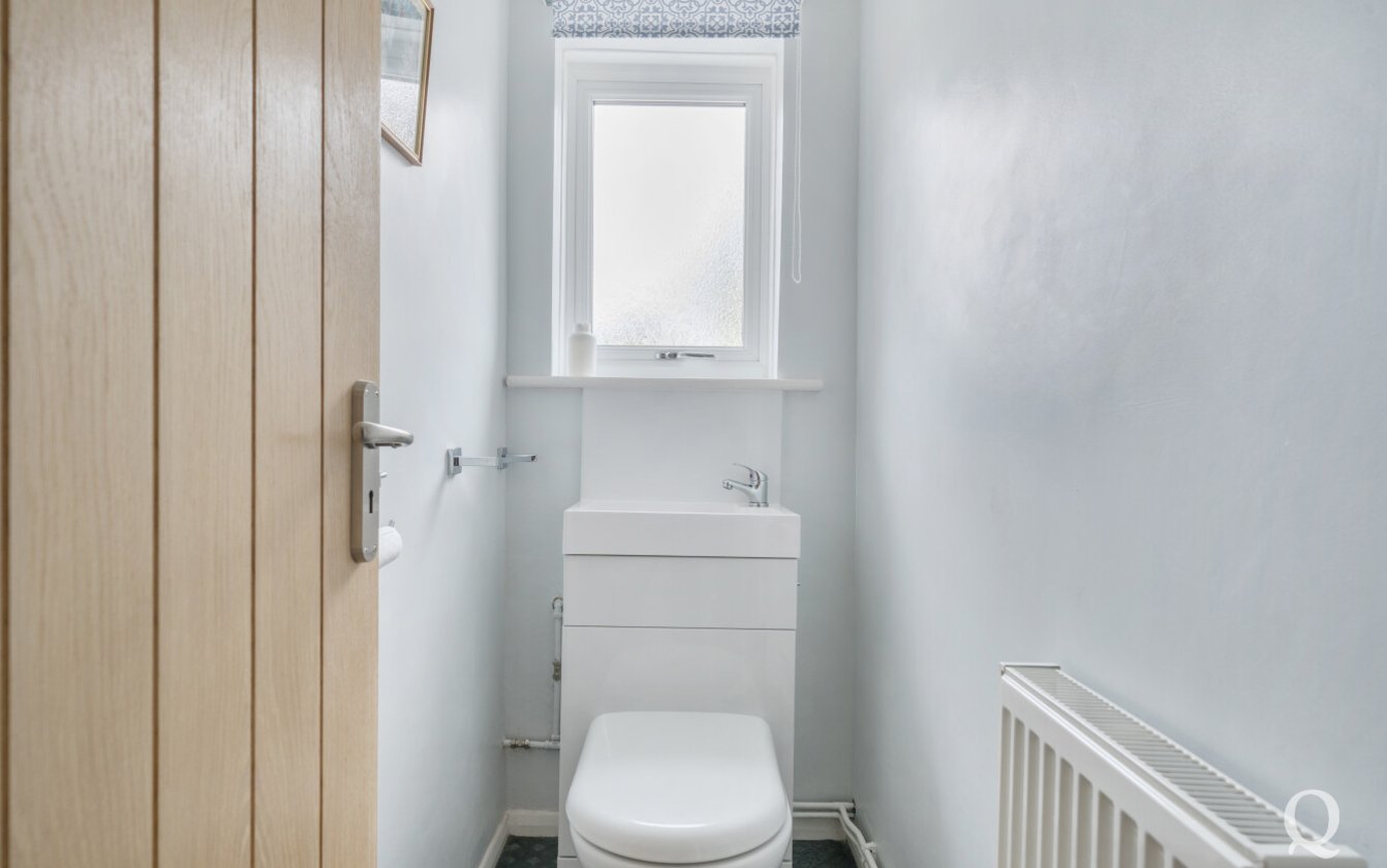 Cranbrook Drive, Sittingbourne, Kent, ME10, 6535, image-18 - Quealy & Co