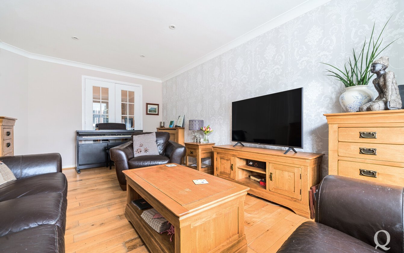 Wyvern Close, Milton Regis, Sittingbourne, Kent, ME10, 6552, image-7 - Quealy & Co