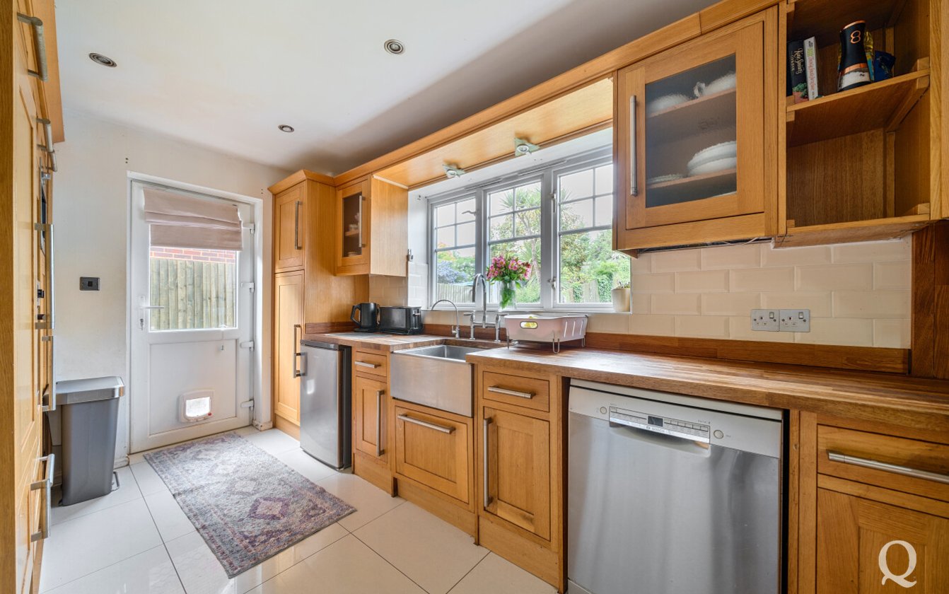 Wyvern Close, Milton Regis, Sittingbourne, Kent, ME10, 6552, image-6 - Quealy & Co