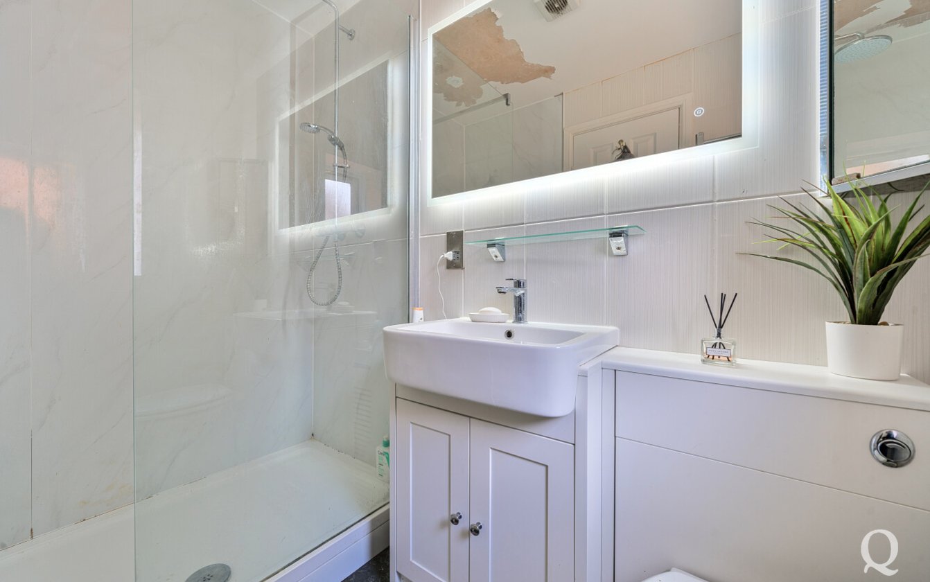 Wyvern Close, Milton Regis, Sittingbourne, Kent, ME10, 6552, image-13 - Quealy & Co