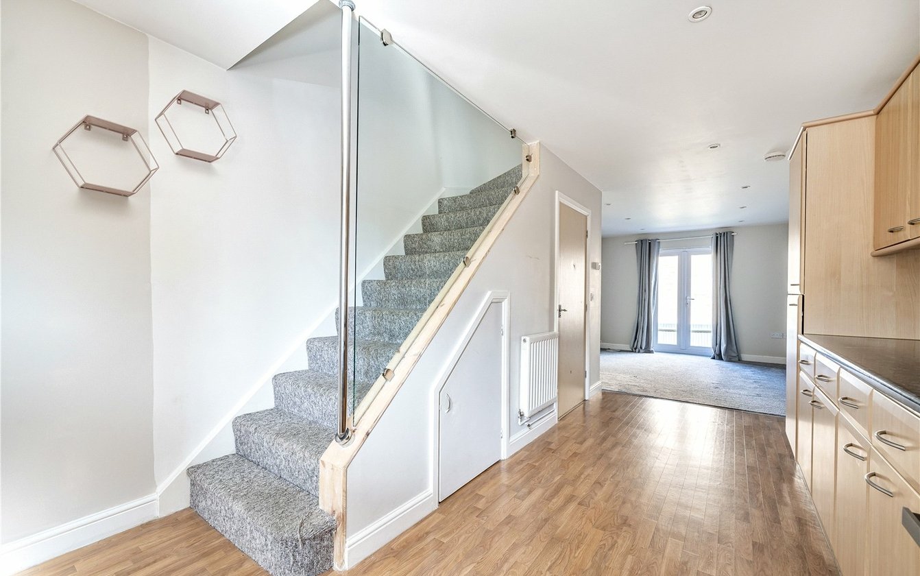 Ypres Drive, Kemsley, Sittingbourne, Kent, ME10, 6576, image-4 - Quealy & Co