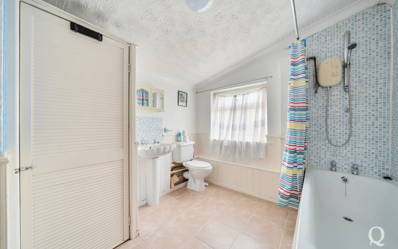 Goodnestone Road, Sittingbourne, Kent, ME10, 6583, image-7 - Quealy & Co