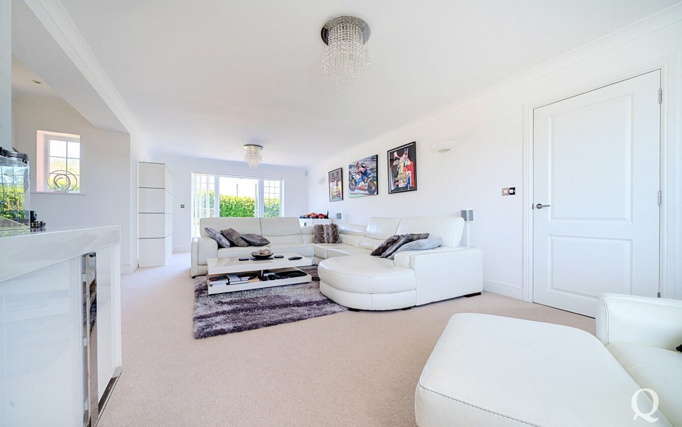 Oak Tree Close, Eastchurch, Sheerness, Kent, ME12, 6602, image-12 - Quealy & Co