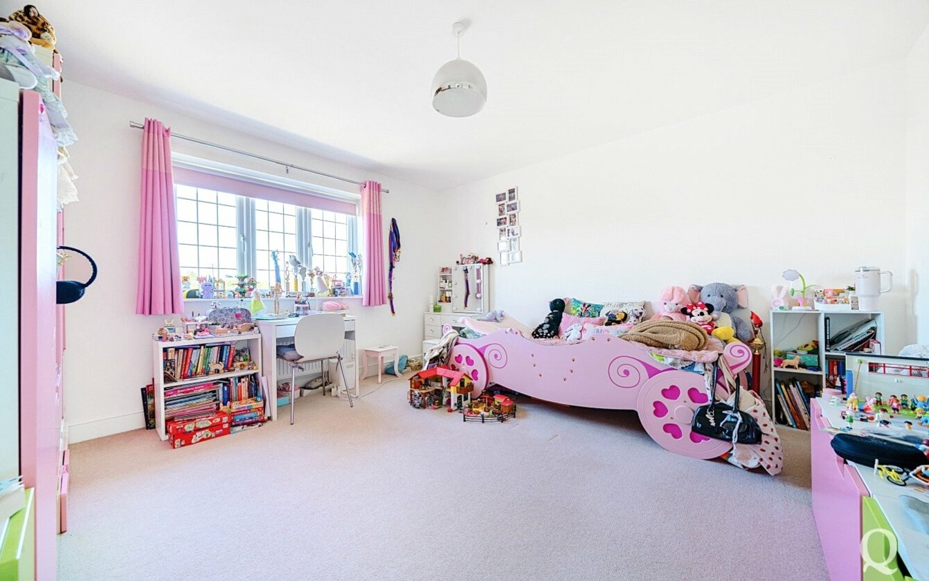 Oak Tree Close, Eastchurch, Sheerness, Kent, ME12, 6602, image-31 - Quealy & Co