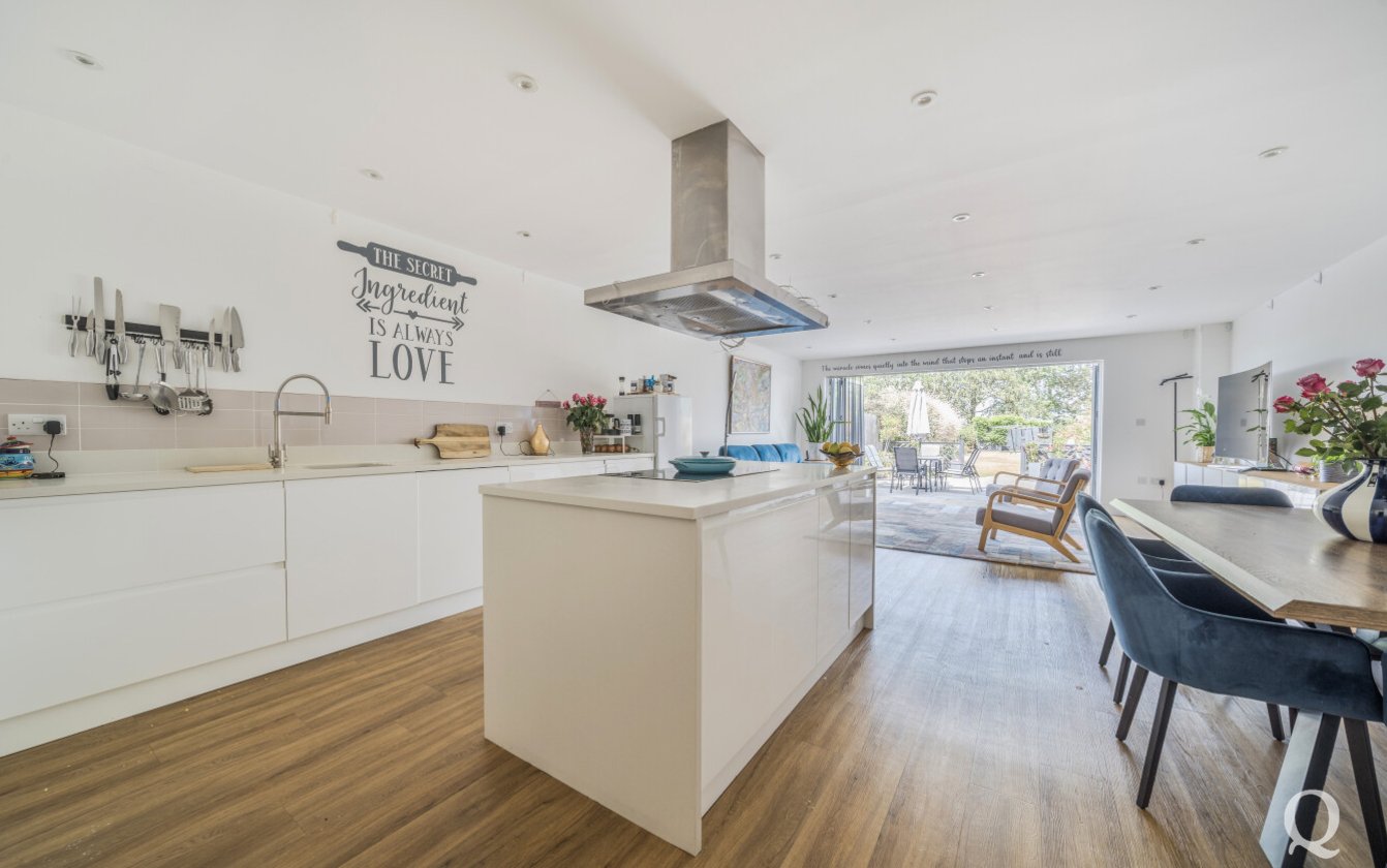 Holywell Lane, Upchurch, Sittingbourne, Kent, ME9, 6634, image-2 - Quealy & Co