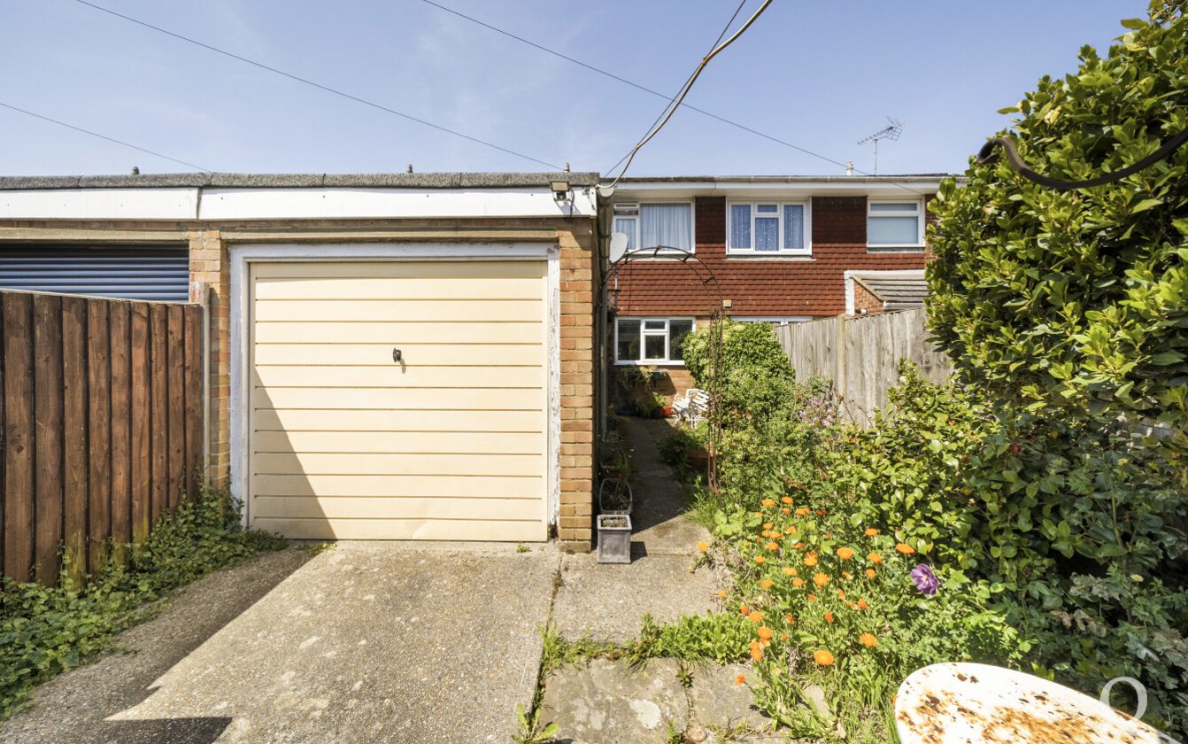 Honeyball Walk, Teynham, Sittingbourne, Kent, ME9, 6636, image-8 - Quealy & Co