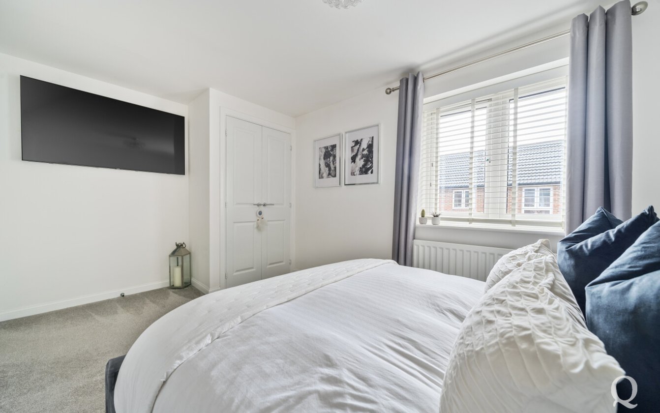 Laurel Road, Minster on Sea, Sheerness, Kent, ME12, 6640, image-13 - Quealy & Co