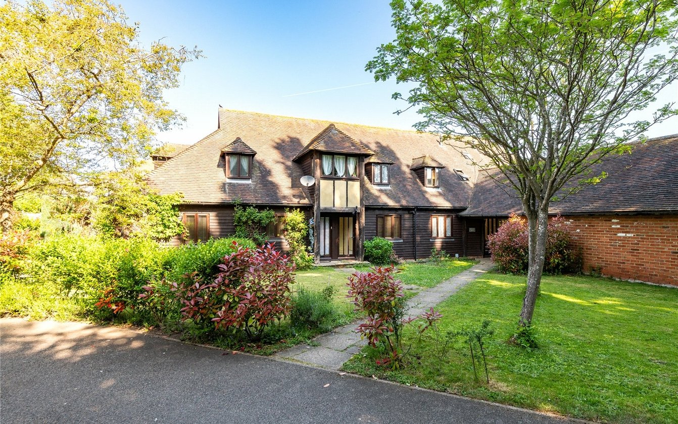 Meadows House, The Street, Sittingbourne, Kent, ME9, 6642, image-1 - Quealy & Co