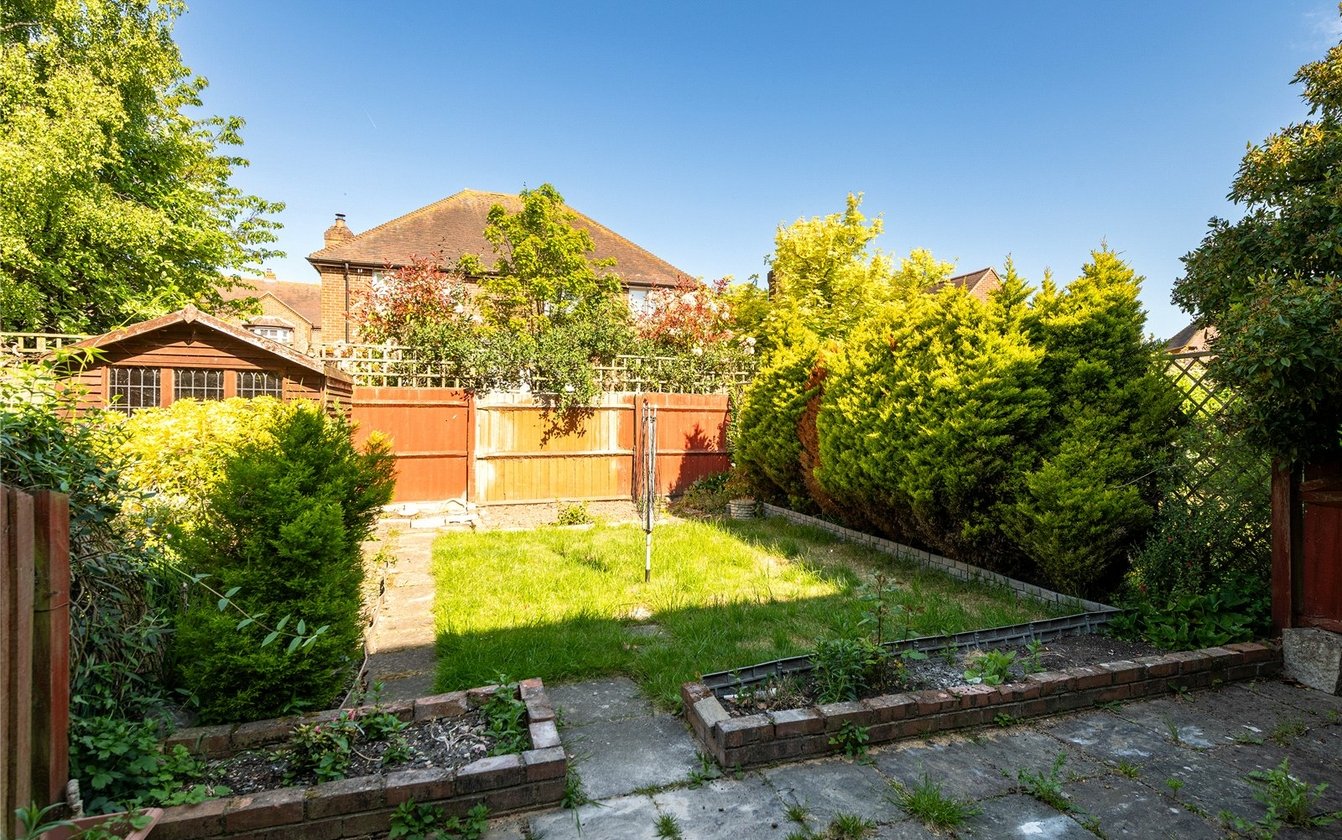 Meadows House, The Street, Sittingbourne, Kent, ME9, 6642, image-11 - Quealy & Co