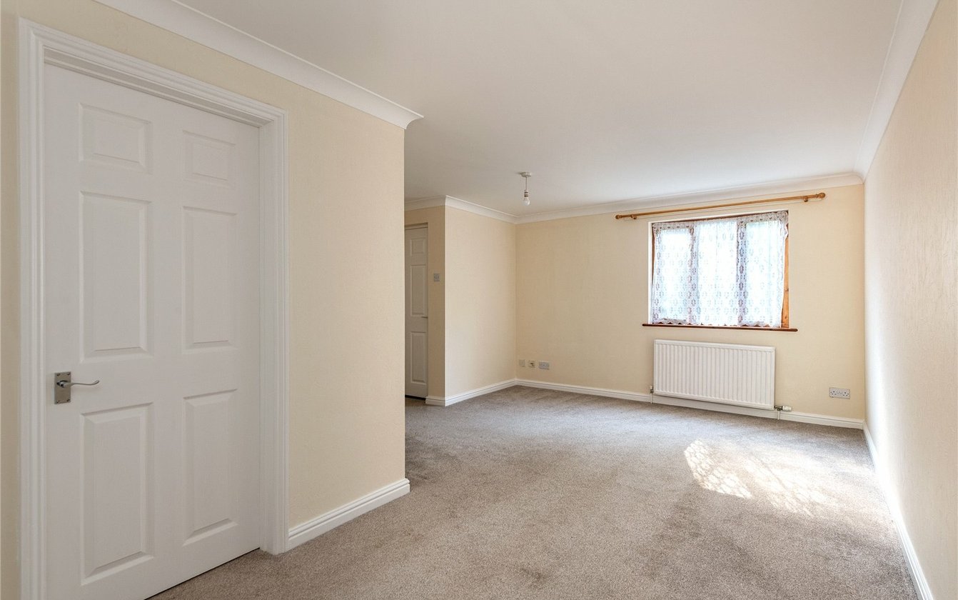 Meadows House, The Street, Sittingbourne, Kent, ME9, 6642, image-4 - Quealy & Co