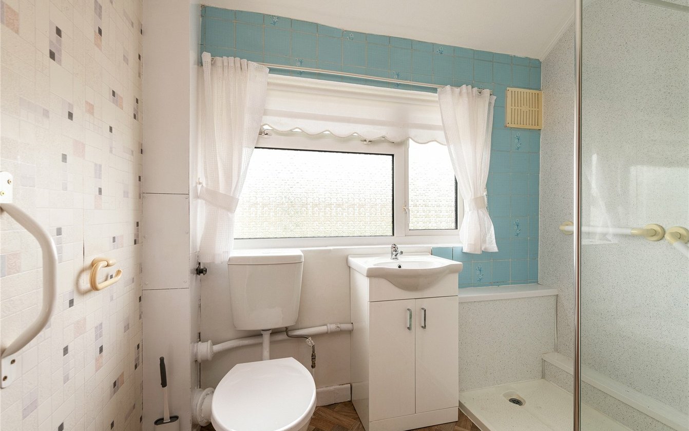 Langley Road, Sittingbourne, Kent, ME10, 6661, image-8 - Quealy & Co