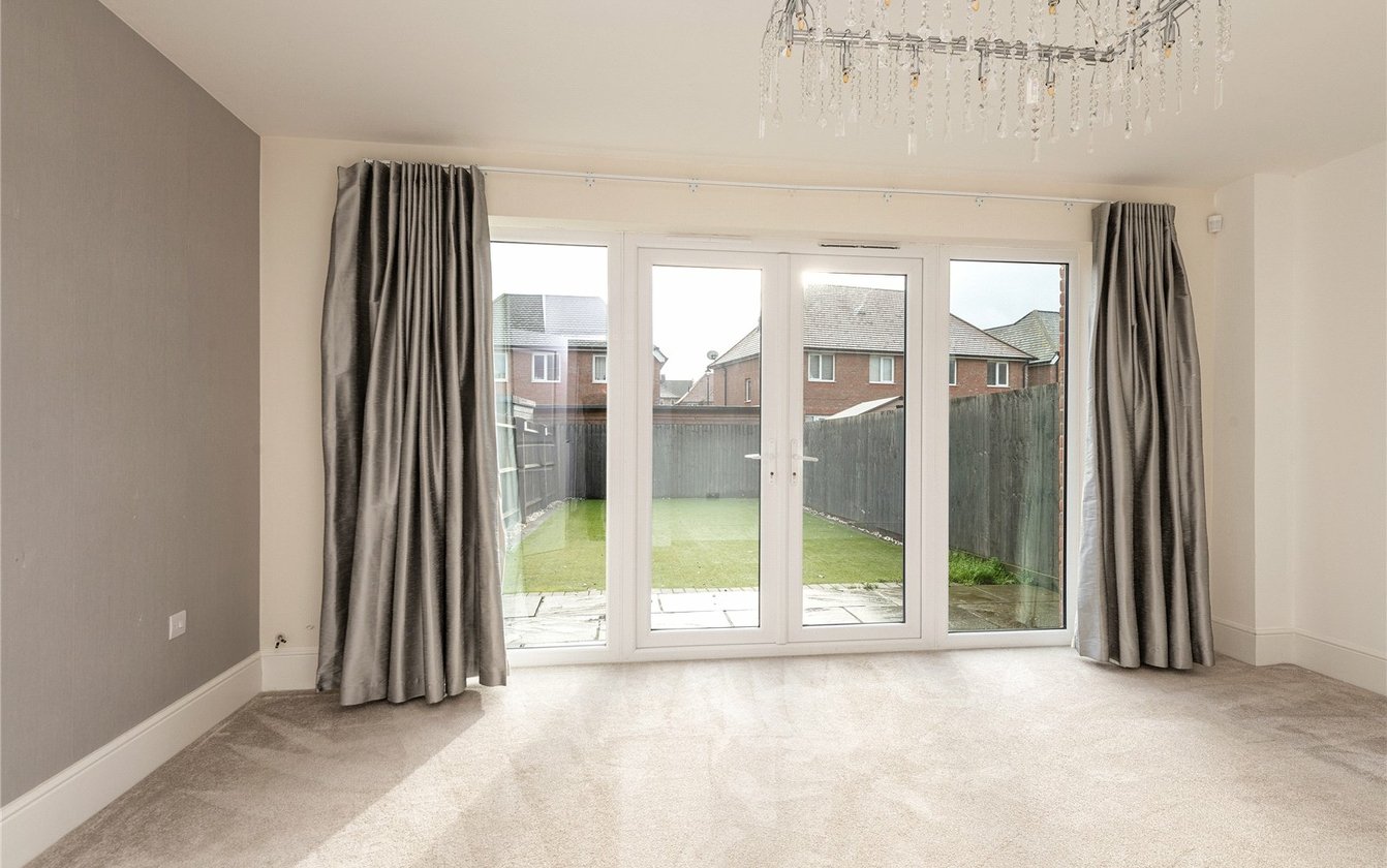 Cambria Crescent, Sittingbourne, Kent, ME10, 6673, image-4 - Quealy & Co