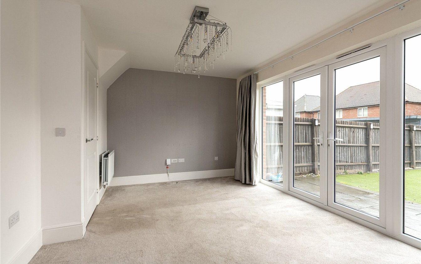 Cambria Crescent, Sittingbourne, Kent, ME10, 6673, image-14 - Quealy & Co