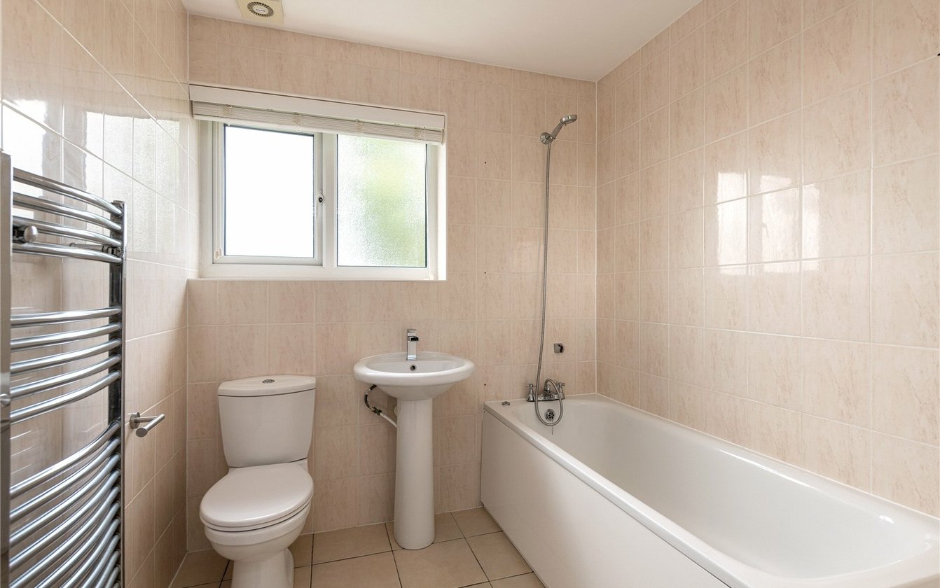 Southsea Avenue, Minster on Sea, Sheerness, Kent, ME12, 6682, image-8 - Quealy & Co