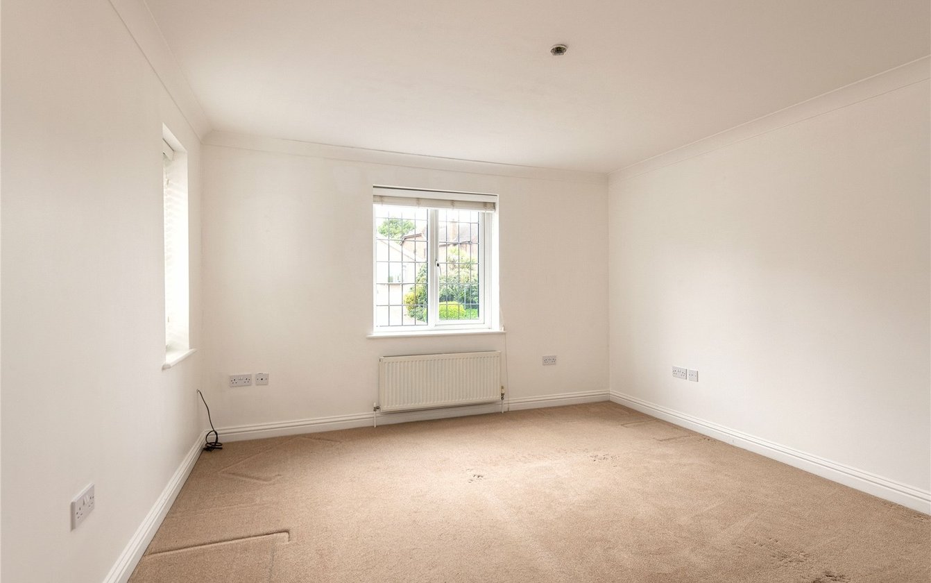 Southsea Avenue, Minster on Sea, Sheerness, Kent, ME12, 6682, image-5 - Quealy & Co