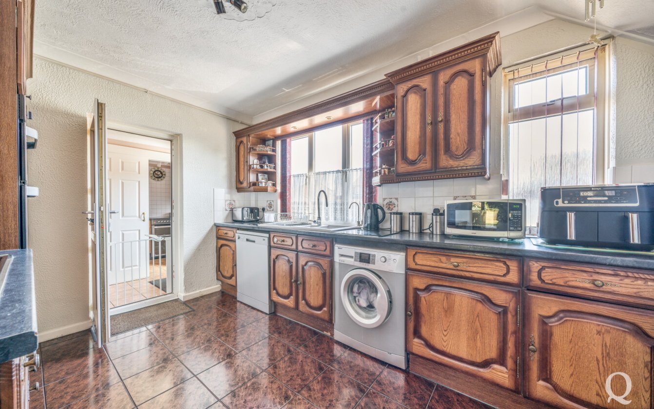Kent Avenue, Sittingbourne, Kent, ME10, 6689, image-5 - Quealy & Co