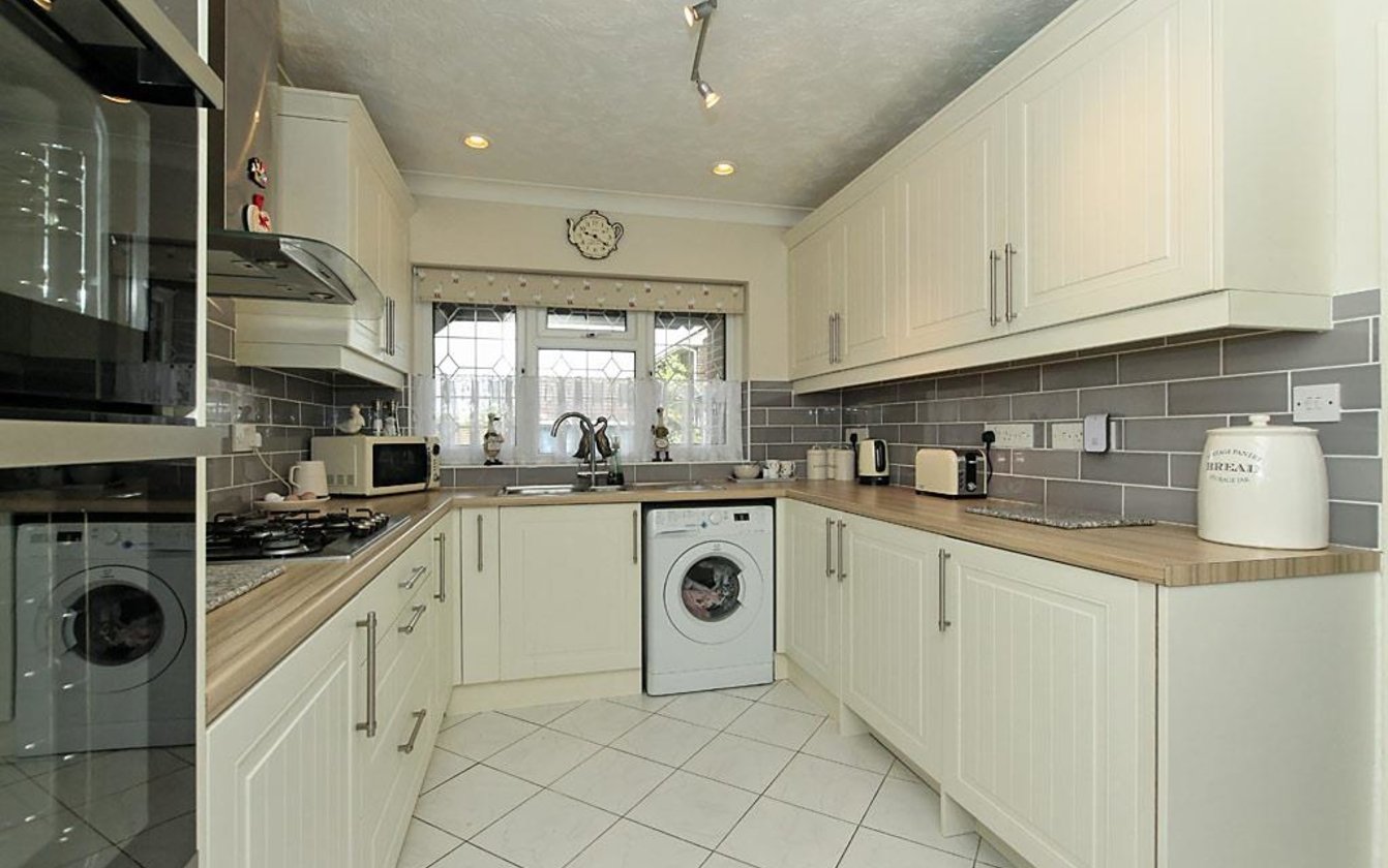 Fallowfield, Sittingbourne, Kent, ME10, 677, image-18 - Quealy & Co