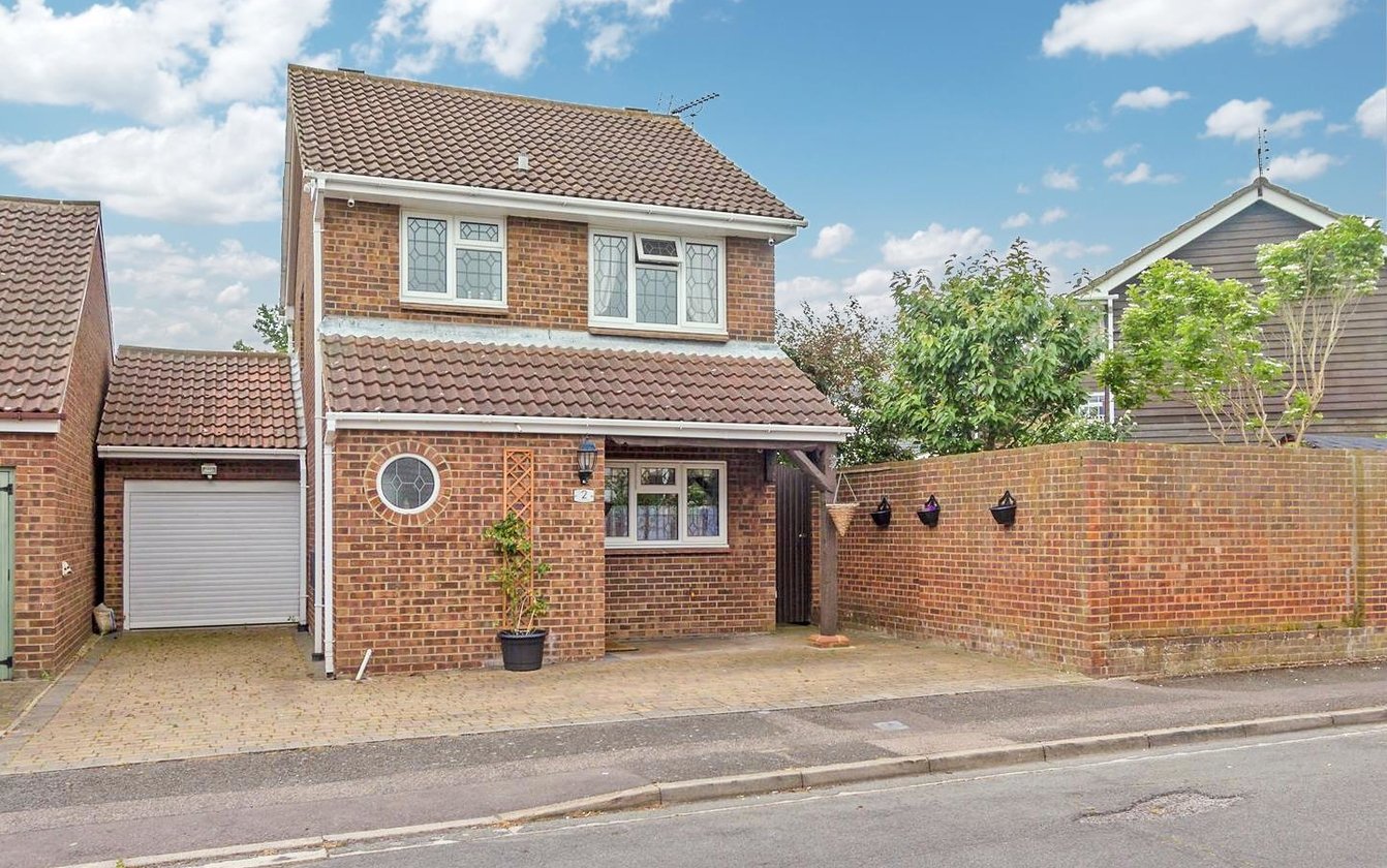 Fallowfield, Sittingbourne, Kent, ME10, 677, image-1 - Quealy & Co