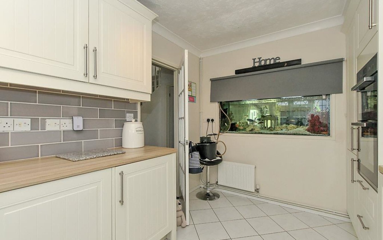 Fallowfield, Sittingbourne, Kent, ME10, 677, image-19 - Quealy & Co