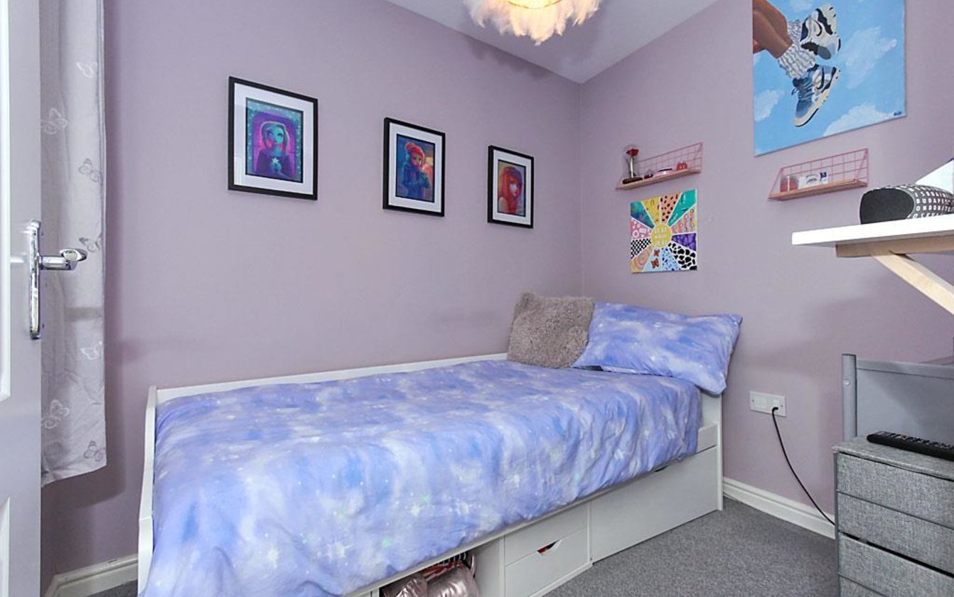 3 Bedroom house for sale in Holly Blue Drive, Iwade, Sittingbourne